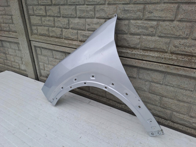 HYUNDAI TUCSON 2015-2020 BŁOTNIK PRZEDNI LEWY - (13251089277)