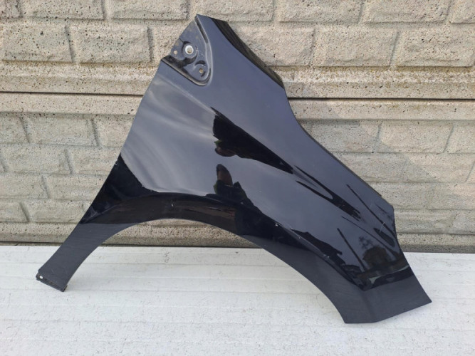 PEUGEOT 2008 14-18 BŁOTNIK PRZEDNI PRAWY - (13258015451)