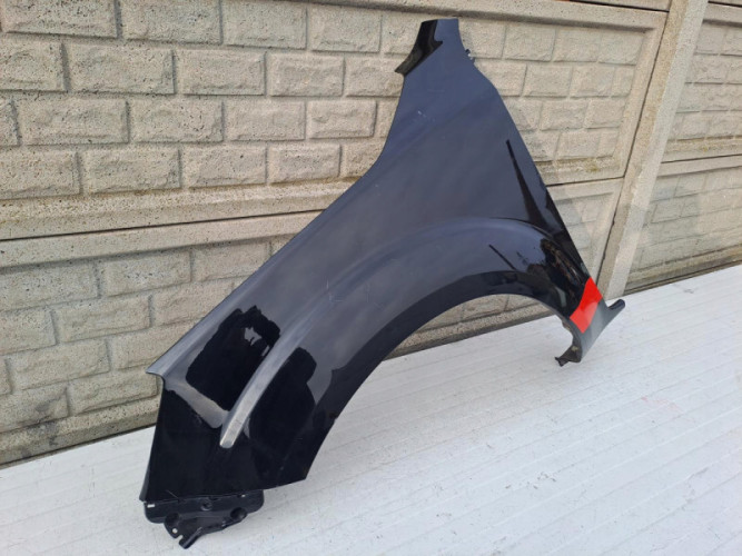 NISSAN NAVARA IV 16-22 BŁOTNIK PRZEDNI LEWY - (13258054386)
