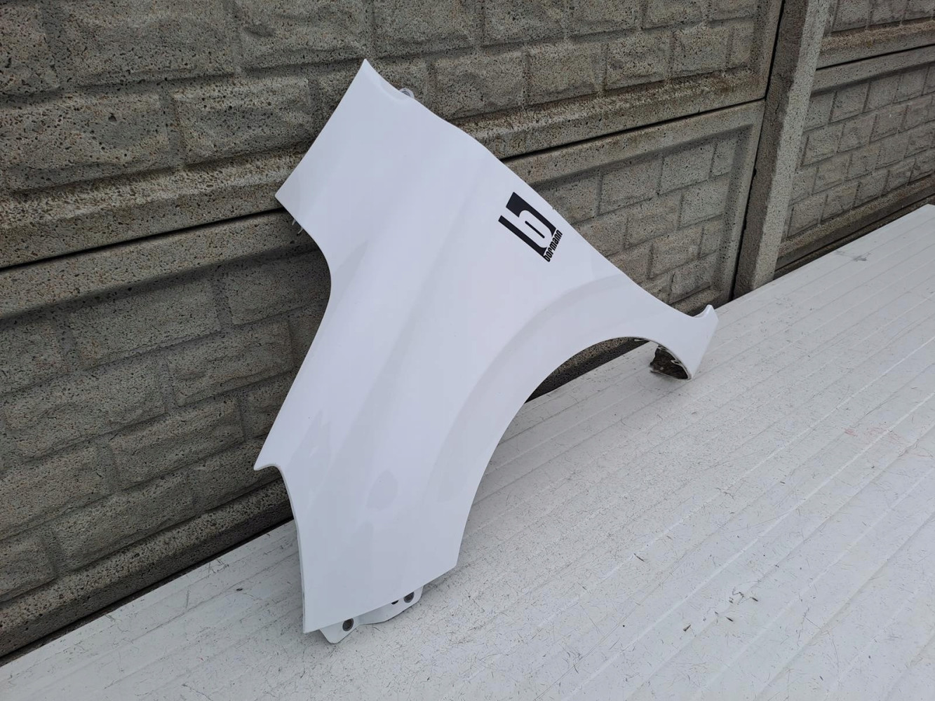 HYUNDAI I10 i 10 2021-2024 BŁOTNIK LEWY PRZÓD - (13259416082)