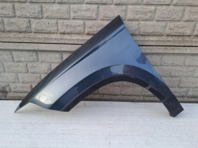 SEAT ATECA BŁOTNIK LEWY PRZEDNI - (13289995949)
