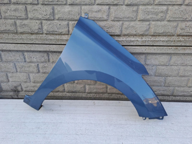 HYUNDAI I20 2015-2021 BŁOTNIK PRAWY PRZEDNI - (13290002125)