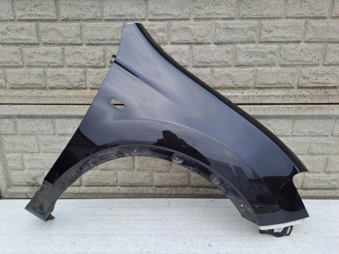 NISSAN QASHQAI 10-13 LIFT BŁOTNIK PRAWY PRZÓD - (13297392397)