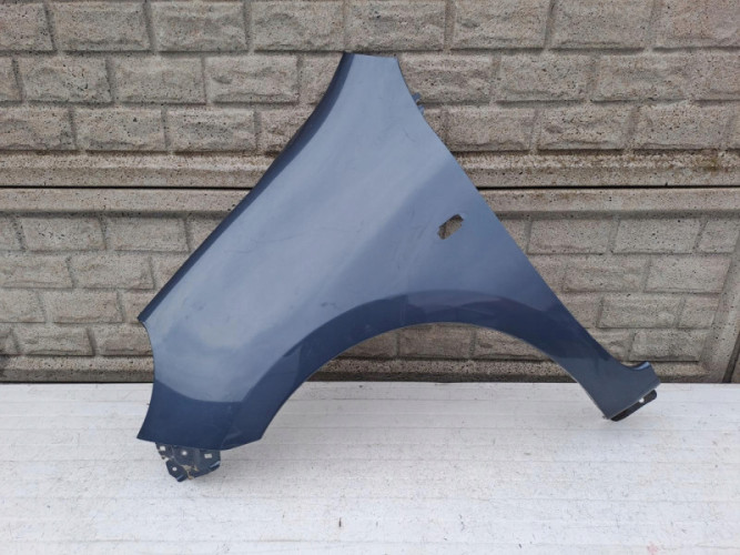 NISSAN MICRA K13 10-13 BŁOTNIK PRZEDNI LEWY - (13297508357)