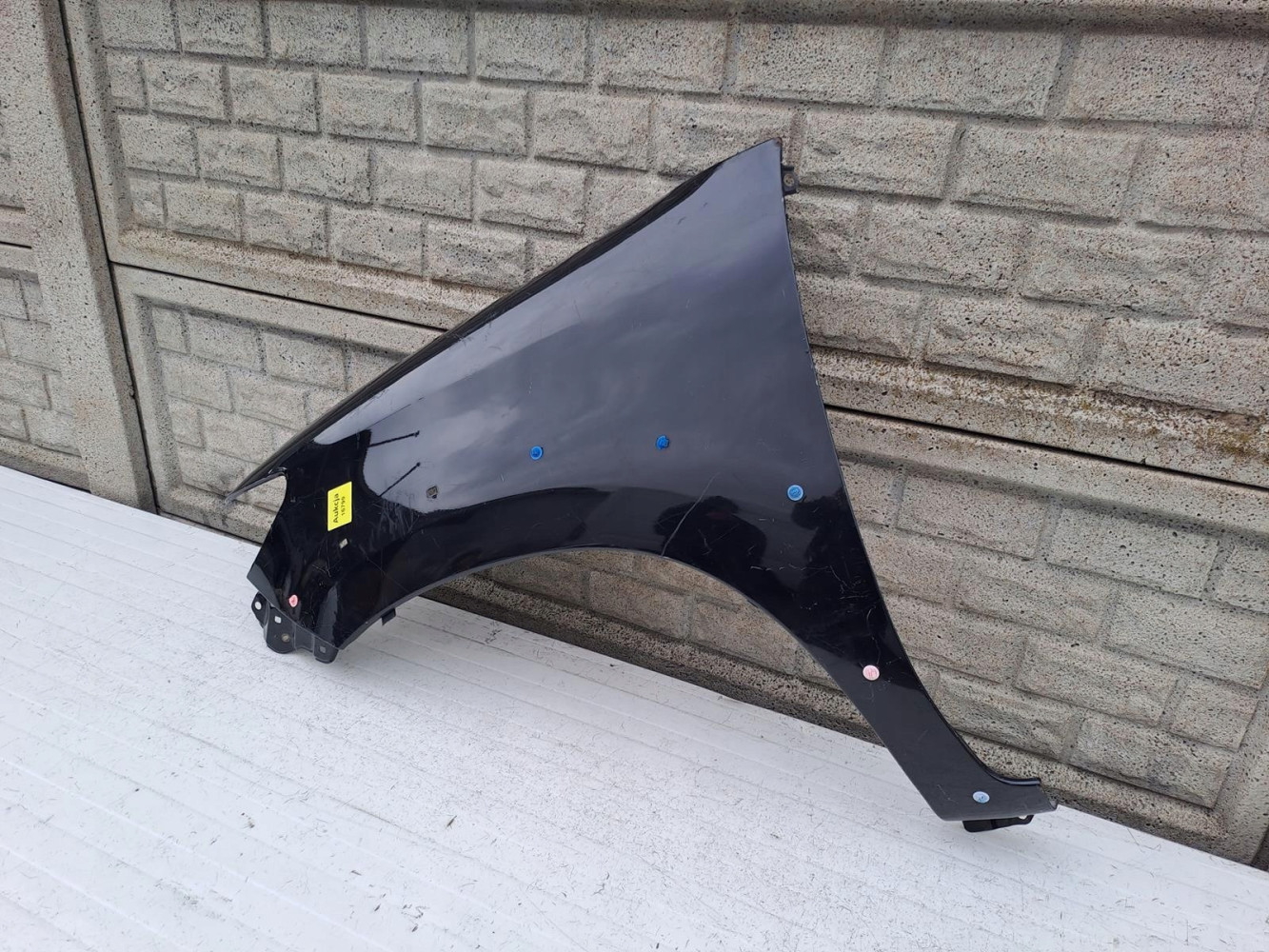 TOYOTA HILUX LIFT 12-15 BŁOTNIK PRZEDNI LEWY - (13319190065)