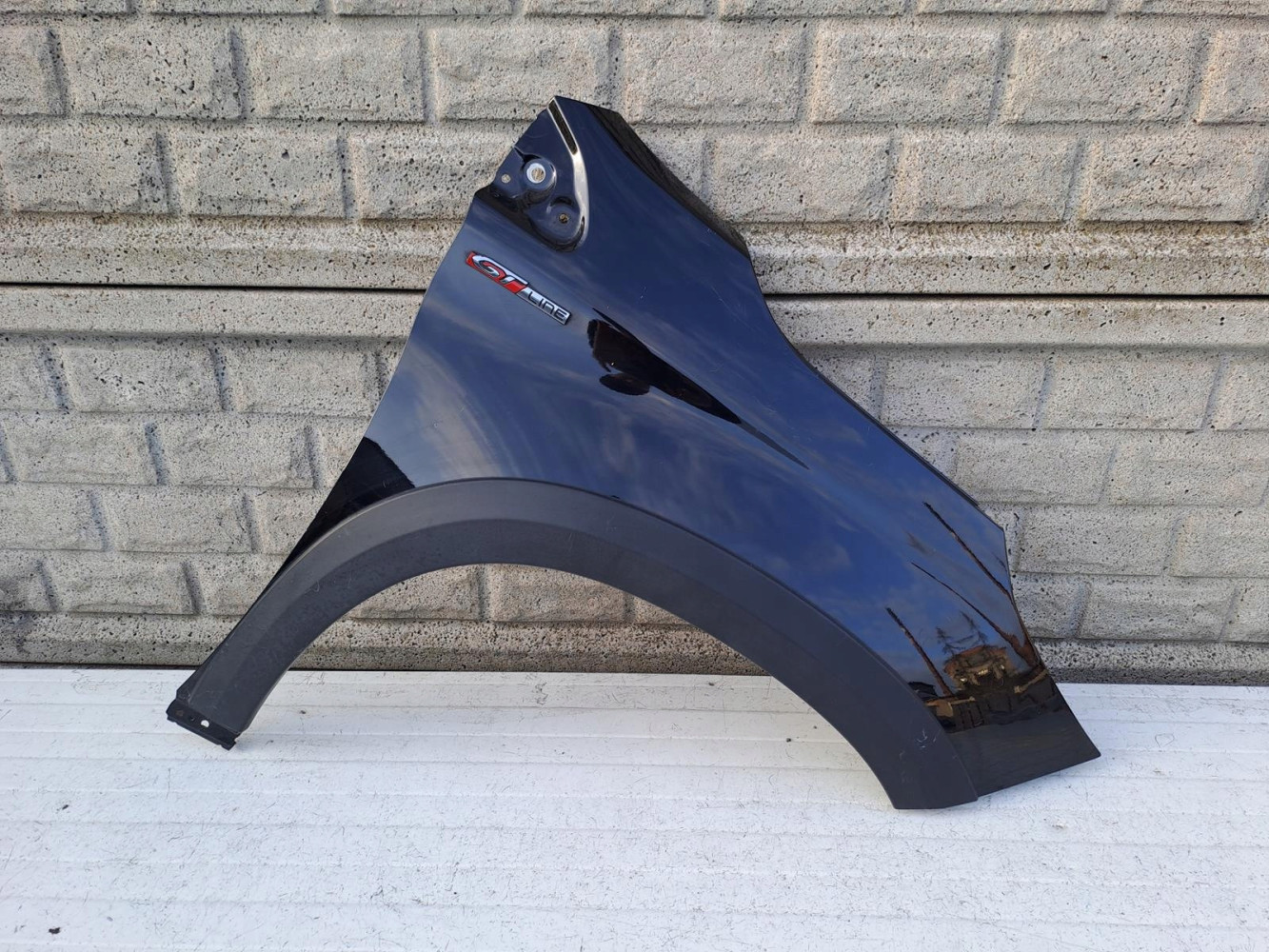 PEUGEOT 2008 14-18 BŁOTNIK PRZEDNI PRAWY - (13319949927)