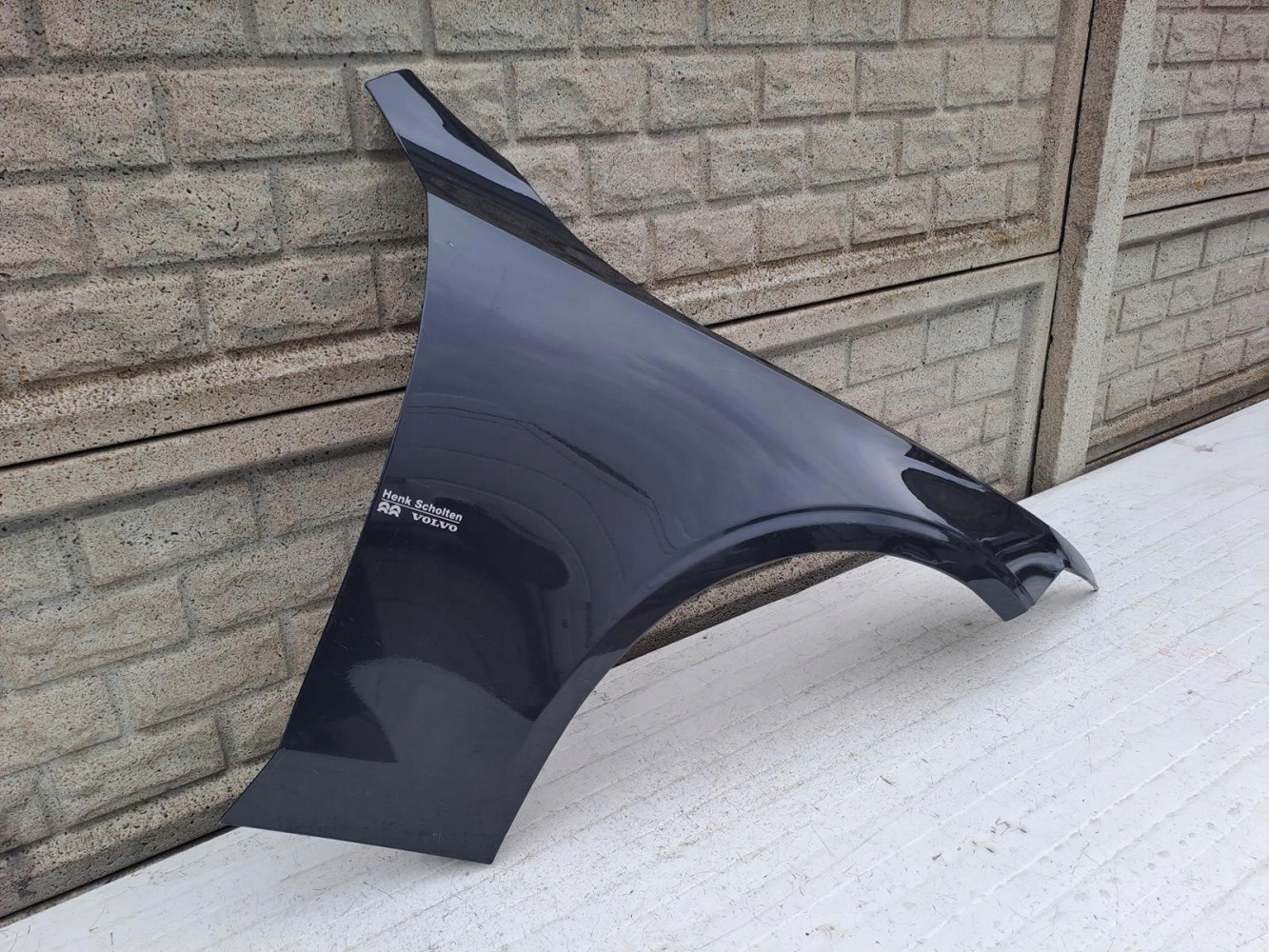 VOLVO S90 V90 16 - 23 BŁOTNIK PRZEDNI PRAWY - (13346089107)
