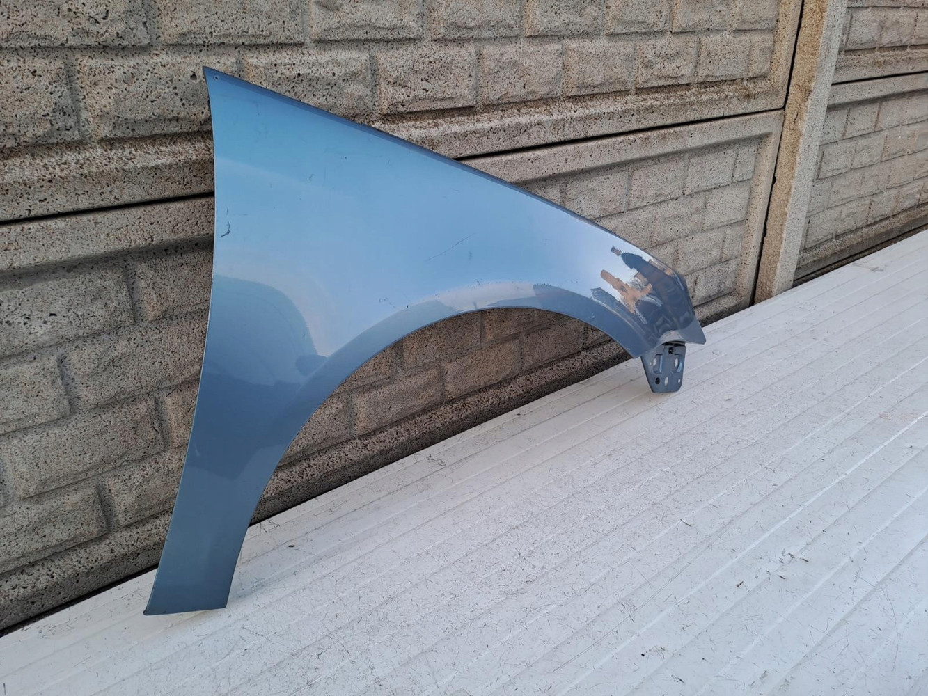 VW EOS 2006-2015 BŁOTNIK PRZEDNI PRAWY - (13346152652)