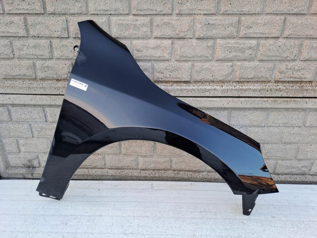 VOLVO S60 V60 10-13 BŁOTNIK PRZEDNI PRAWY - (13346170947)