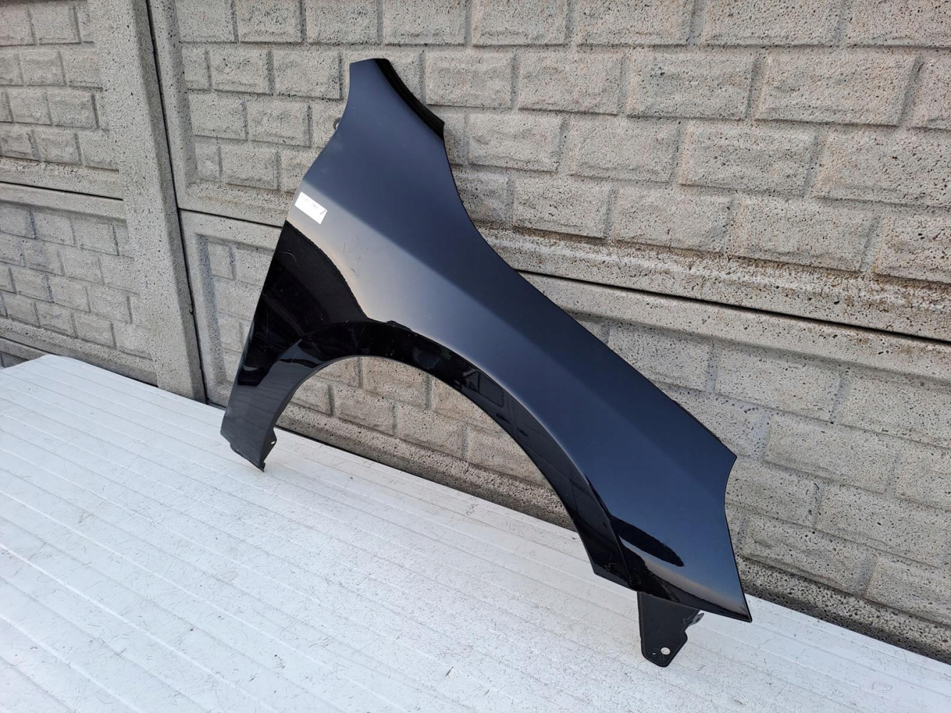 VOLVO S60 V60 10-13 BŁOTNIK PRZEDNI PRAWY - (13346170947)