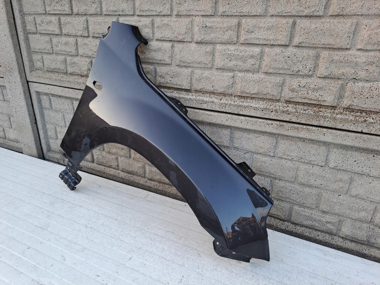 SUZUKI GRAND VITARA LIFT 05-14 BŁOTNIK PRAWY PRZÓD - (13346197845)