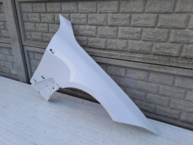 BMW I4 i4 G24 G26 GRAN COUPE BŁOTNIK PRAWY - (13346203520)