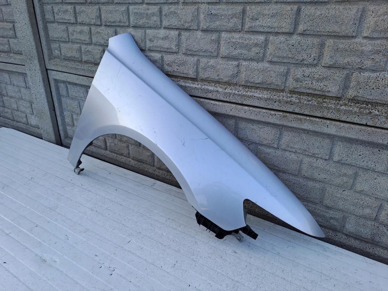 BŁOTNIK PRZEDNI PRAWY HONDA ACCORD 03 - 08 - (13356016606)