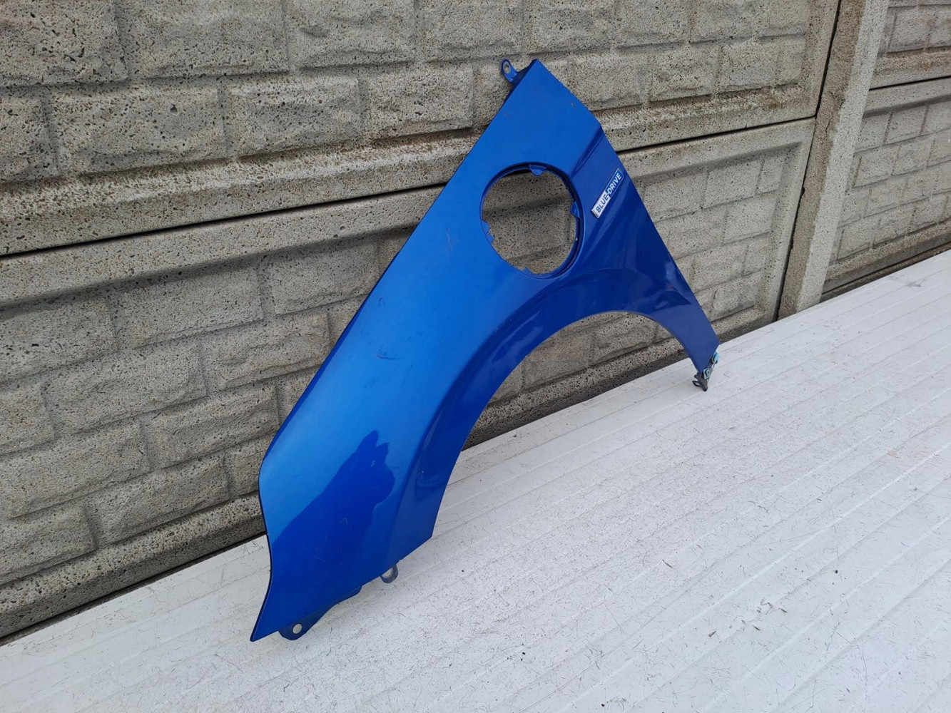 HYUNDAI IONIQ 2017-2021 BŁOTNIK LEWY HYBRYDA - (13356074731)