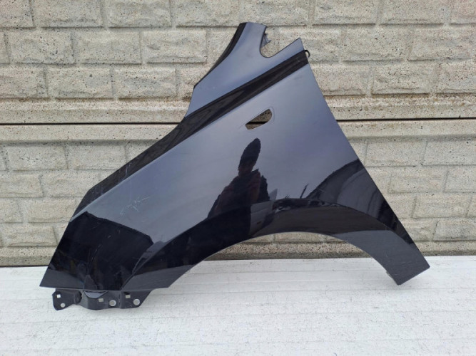 HYUNDAI IX35 IX 35 10- BŁOTNIK LEWY PRZEDNI - (13359278360)