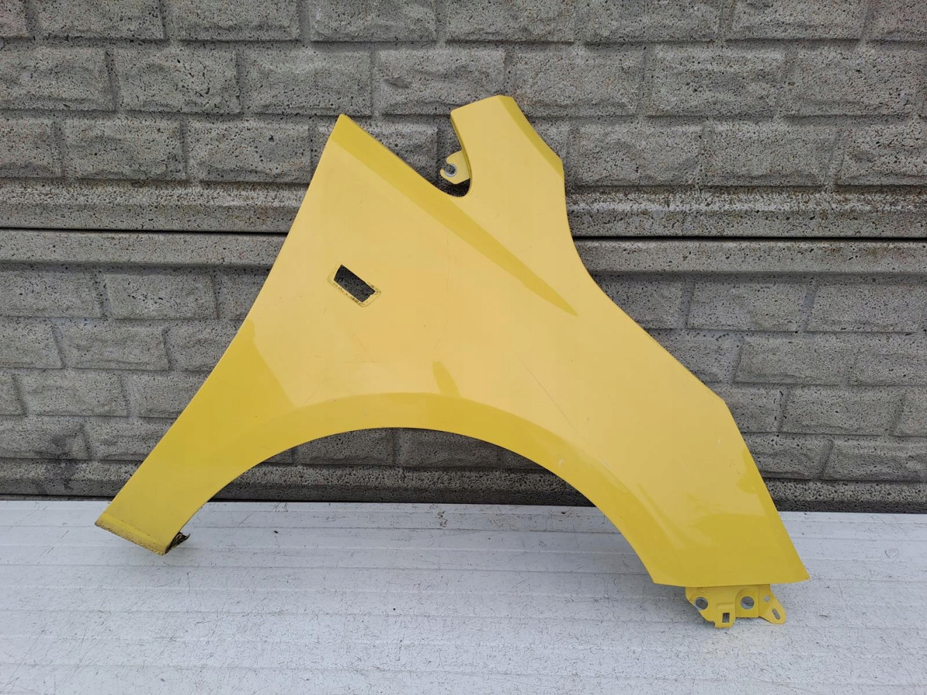 OPEL CORSA E 15-19 BŁOTNIK PRZEDNI PRAWY - (13359307299)
