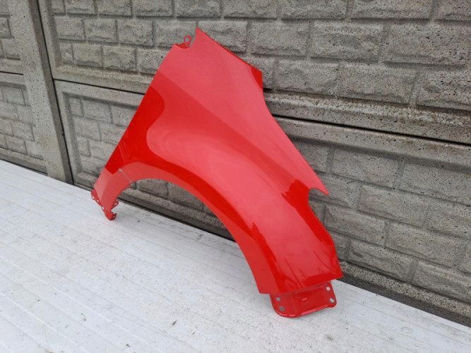 TOYOTA YARIS 4 IV 19-23 BŁOTNIK PRAWY PRZEDNI - (13386340221)