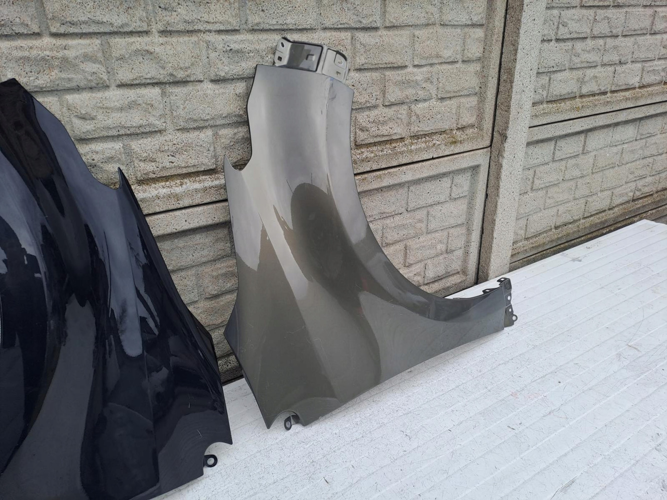 TOYOTA YARIS 4 IV 19-23 BŁOTNIK PRAWY LEWY - (13420098305)