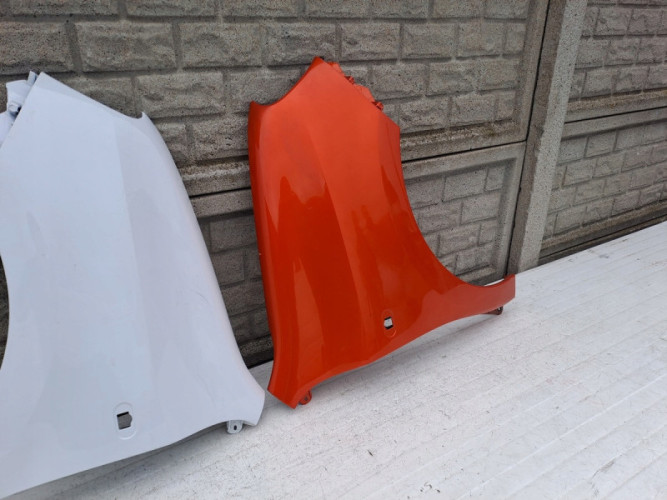 RENAULT TWINGO 3 14-23 BŁOTNIK PRZEDNI PRAWY LEWY - (13423881337)