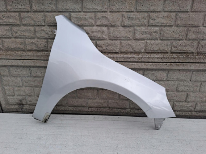 VOLVO S60 V60 10-13 BŁOTNIK PRZEDNI PRAWY - (13450864882)