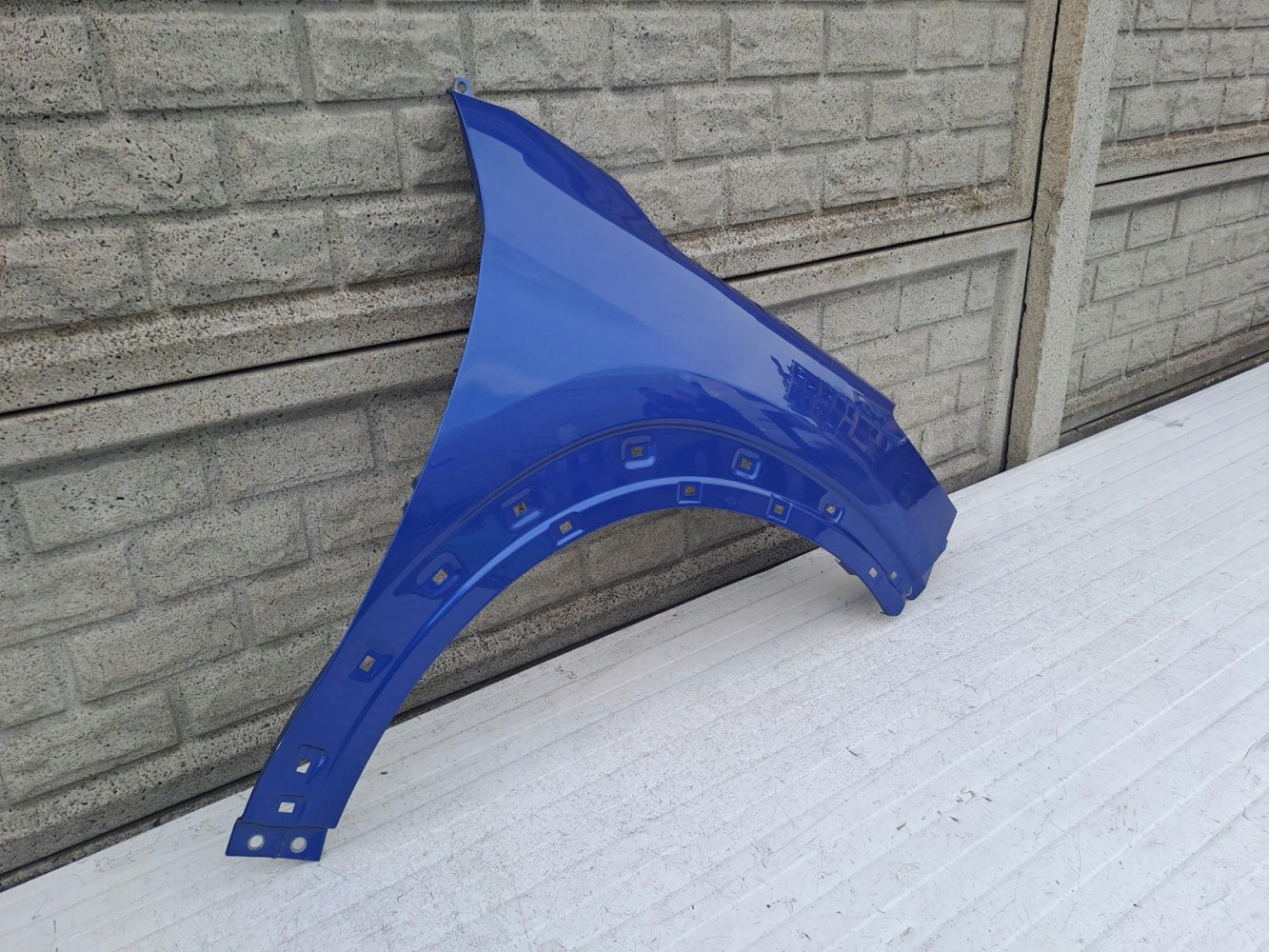 HYUNDAI TUCSON 15-20 BŁOTNIK PRZEDNI PRAWY - (13462522830)