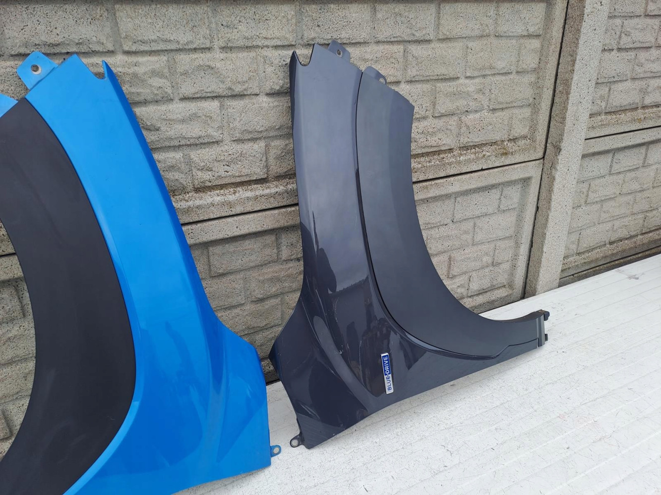 HYUNDAI KONA 18 - 23 BŁOTNIK PRAWY LEWY PRZEDNI - (13468135318)