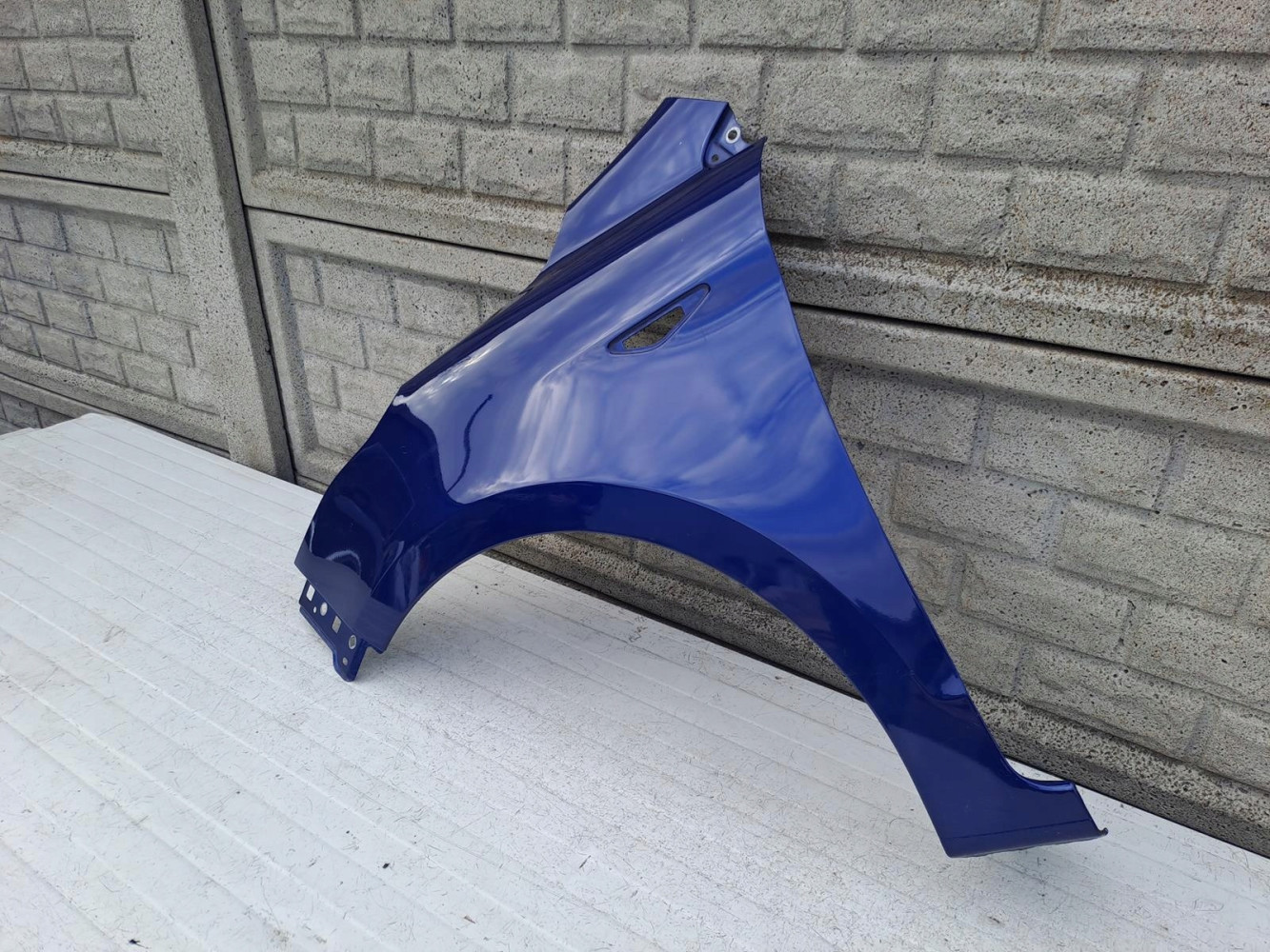 FORD KA+ PLUS MK3 III 16-22 BŁOTNIK PRZEDNI LEWY - (13468427029)