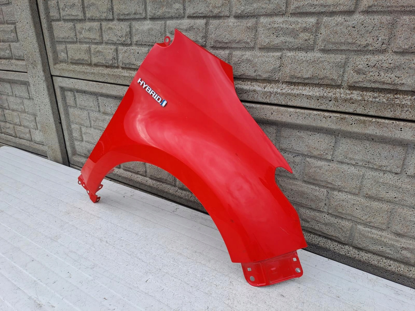TOYOTA YARIS 4 IV 19-23 BŁOTNIK PRAWY PRZEDNI - (13474085210)