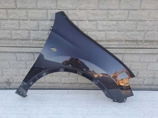 NISSAN QASHQAI 10-13 LIFT BŁOTNIK PRAWY PRZÓD - (13491701097)