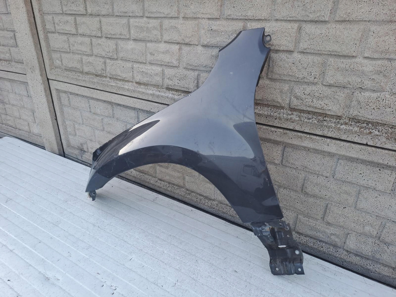 SUZUKI GRAND VITARA LIFT 05-14 BŁOTNIK LEWY PRZÓD - (13491741368)