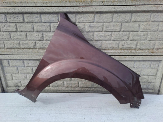 NISSAN NAVARA IV 16-22 BŁOTNIK PRZEDNI PRAWY - (13496803723)