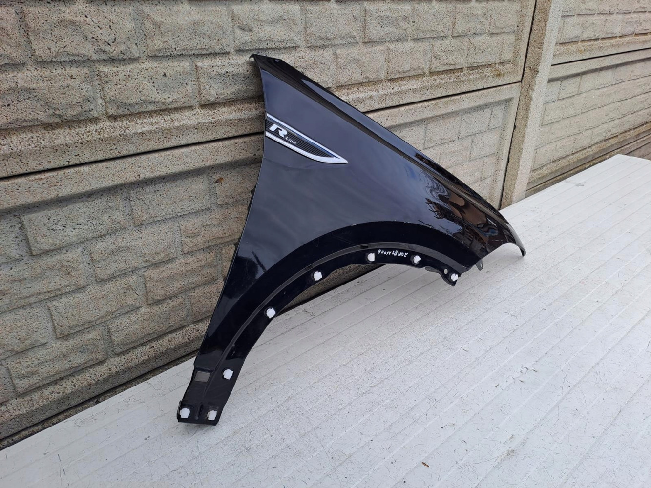 VW T-CROSS T CROSS 18-23 BŁOTNIK PRAWY PRZEDNI - (13496838136)