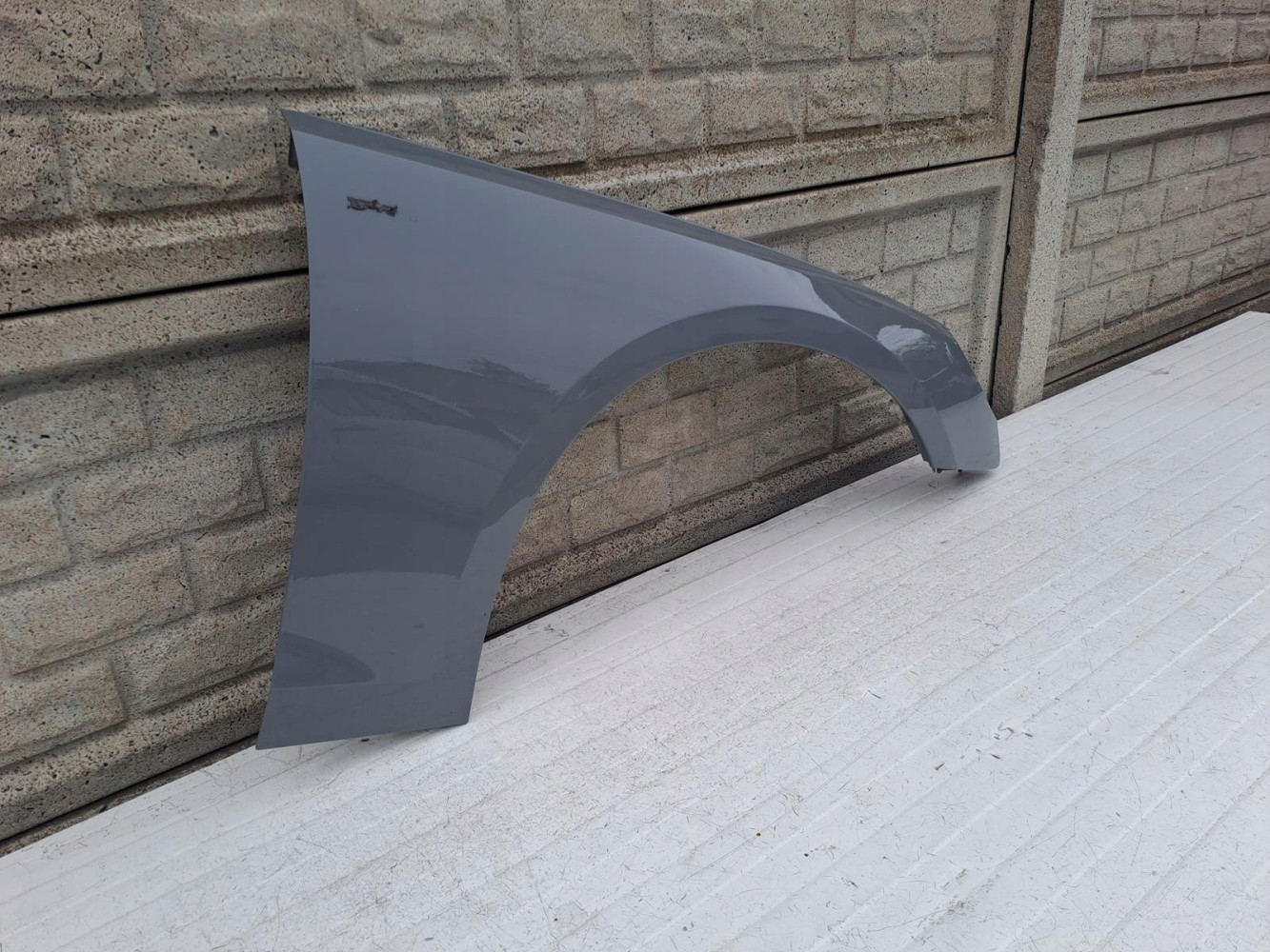 AUDI A4 B9 8W0 LIFT 19 - 23 BŁOTNIK PRZEDNI PRAWY - (13501962510)