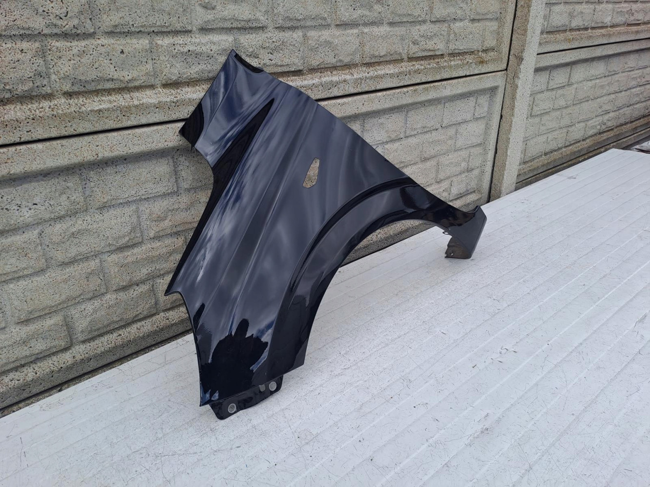 HYUNDAI I10 i 10 2021-2023 BŁOTNIK LEWY PRZÓD - (13533474545)