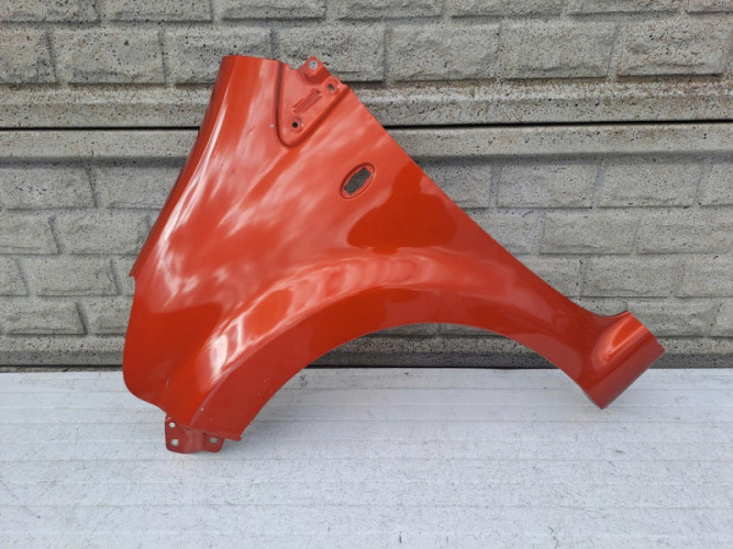 TOYOTA AYGO I 1 2005-2012 BŁOTNIK LEWY PRZEDNI - (13533546402)