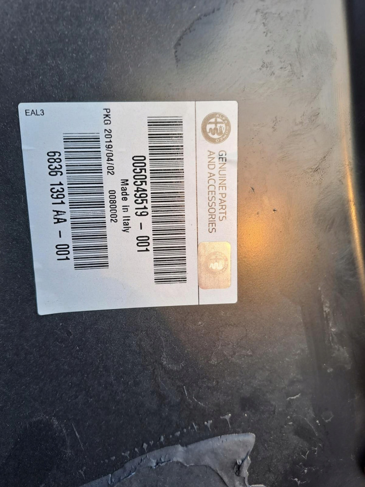 ALFA ROMEO GIULIA QUADRIFOGLIO QV BŁOTNIK LEWY N.0 - (13547863771)