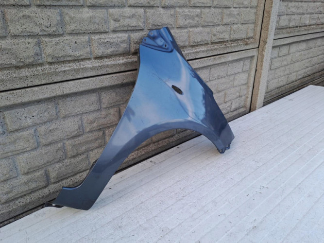 TOYOTA YARIS 2 II 05-12 BŁOTNIK PRAWY PRZÓD - (13563596777)