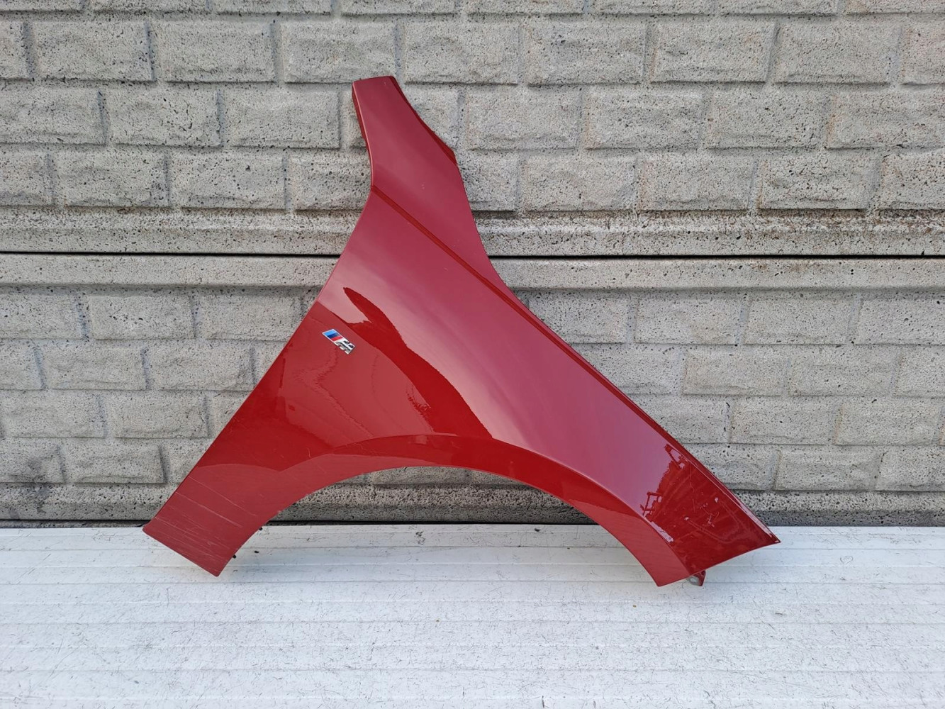 BMW 1 I F40 F 40 BŁOTNIK PRAWY PRZEDNI - (13563624679)
