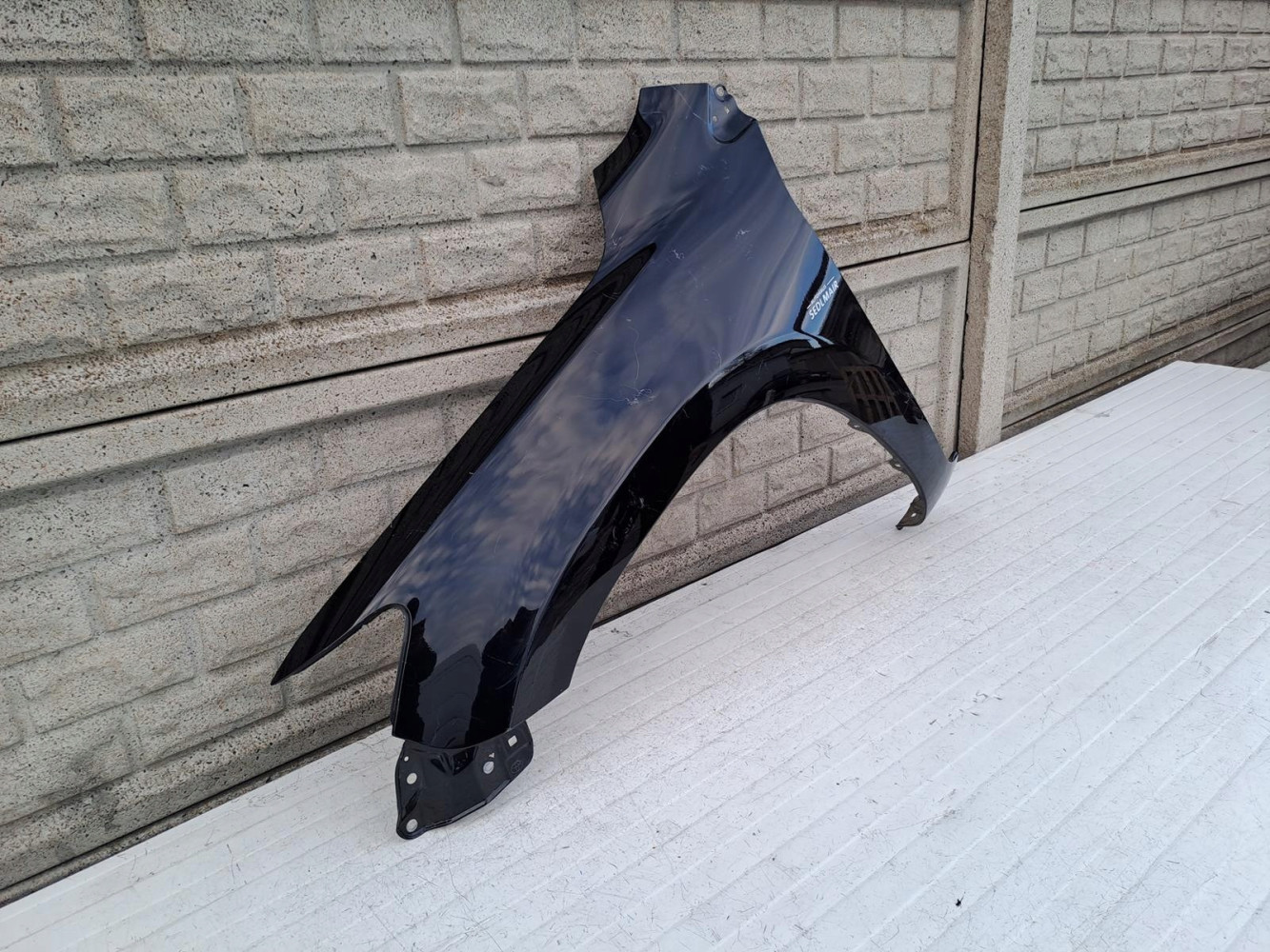 TOYOTA RAV 4 IV LIFT 10-13 BŁOTNIK LEWY PRZEDNI - (13563742299)
