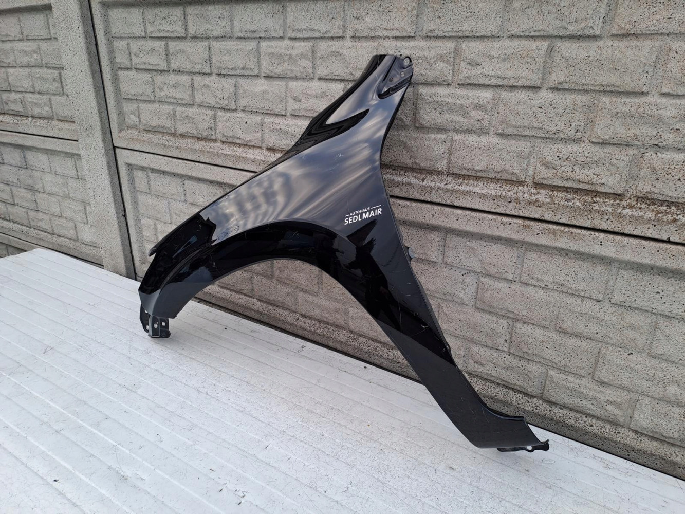 TOYOTA RAV 4 IV LIFT 10-13 BŁOTNIK LEWY PRZEDNI - (13563742299)
