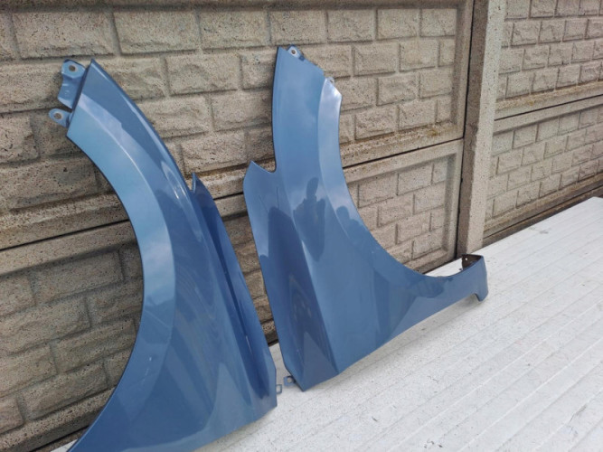 HYUNDAI I20 2015-2021 BŁOTNIK PRAWY LEWY PRZEDNI - (13568710870)