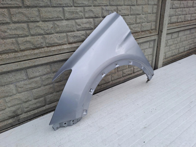 HYUNDAI SANTAFE SANTA FE 12- BŁOTNIK PRZEDNI LEWY - (13568718250)