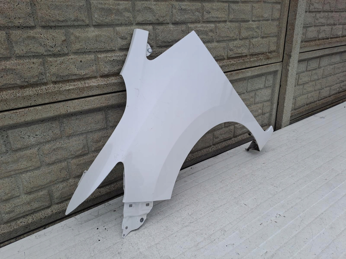 HONDA JAZZ IV 15-20 BŁOTNIK PRZEDNI LEWY - (13569133466)