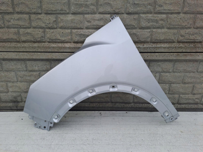 SSANGYONG TIVOLI LIFT 19- BŁOTNIK LEWY PRZEDNI - (13569523214)