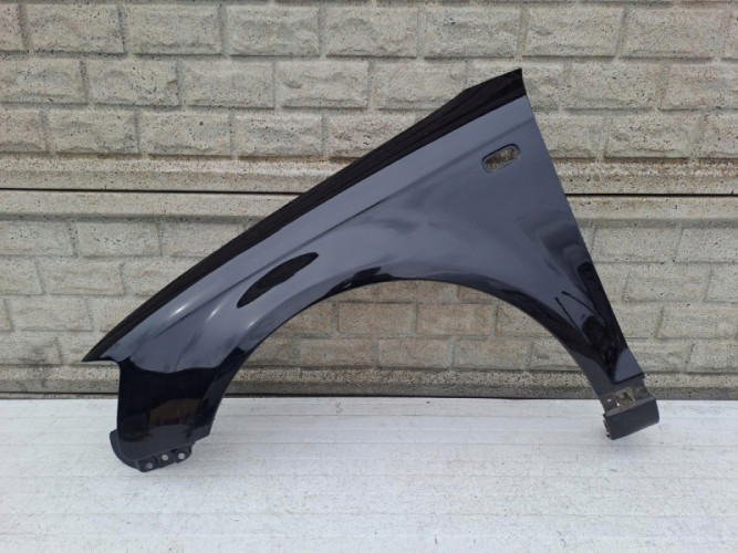 AUDI A3 8P0 03-08 PRZED LIFT BŁOTNIK PRZEDNI LEWY - (13575575576)