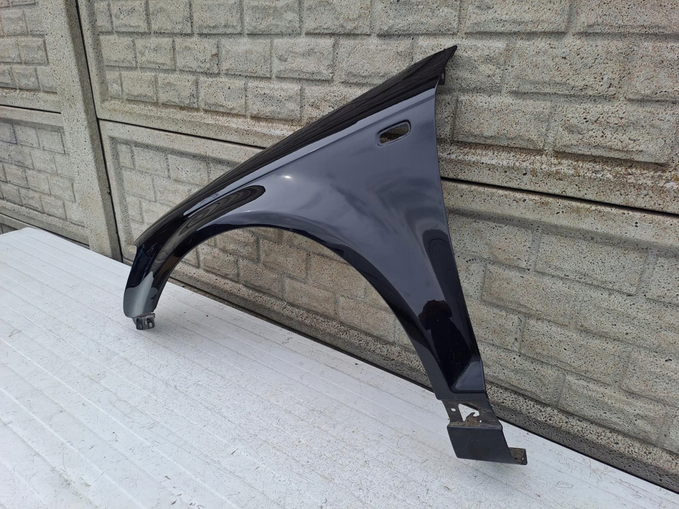 AUDI A3 8P0 03-08 PRZED LIFT BŁOTNIK PRZEDNI LEWY - (13575575576)