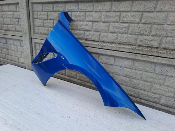 BMW serii 8 VIII G14 G15 G16 18-23 BŁOTNIK PRAWY - (13584702478)