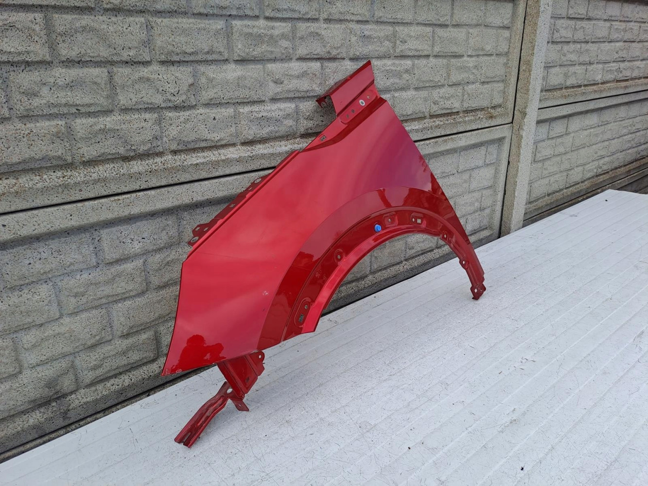 PEUGEOT 2008 II 2 19-23 BŁOTNIK PRZEDNI LEWY - (13584736716)