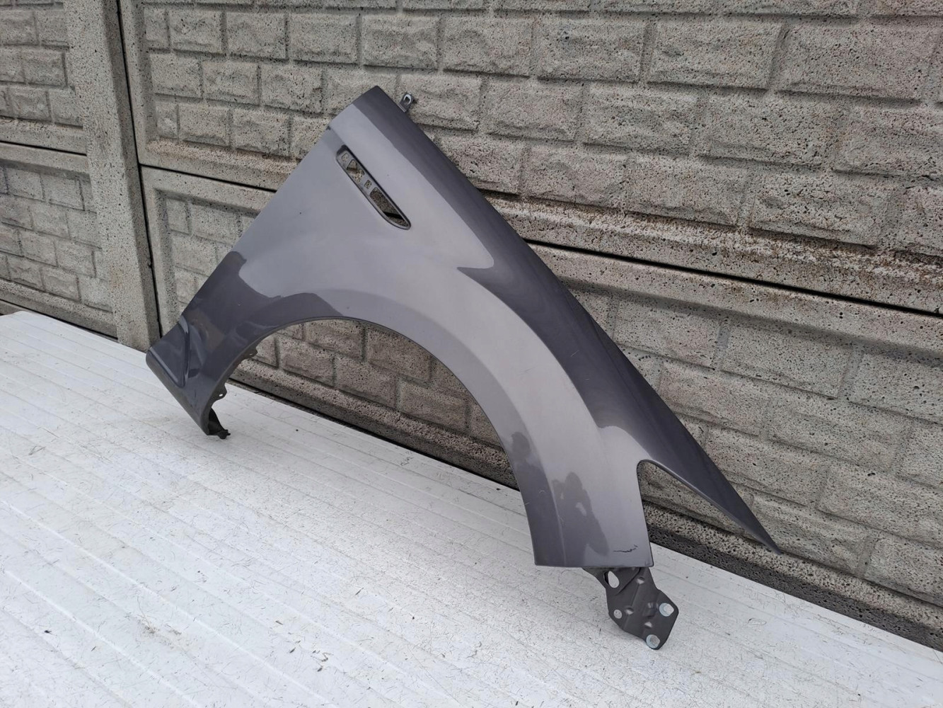 FORD MONDEO MK4 2007-2015 BŁOTNIK PRAWY PRZEDNI - (13590721472)
