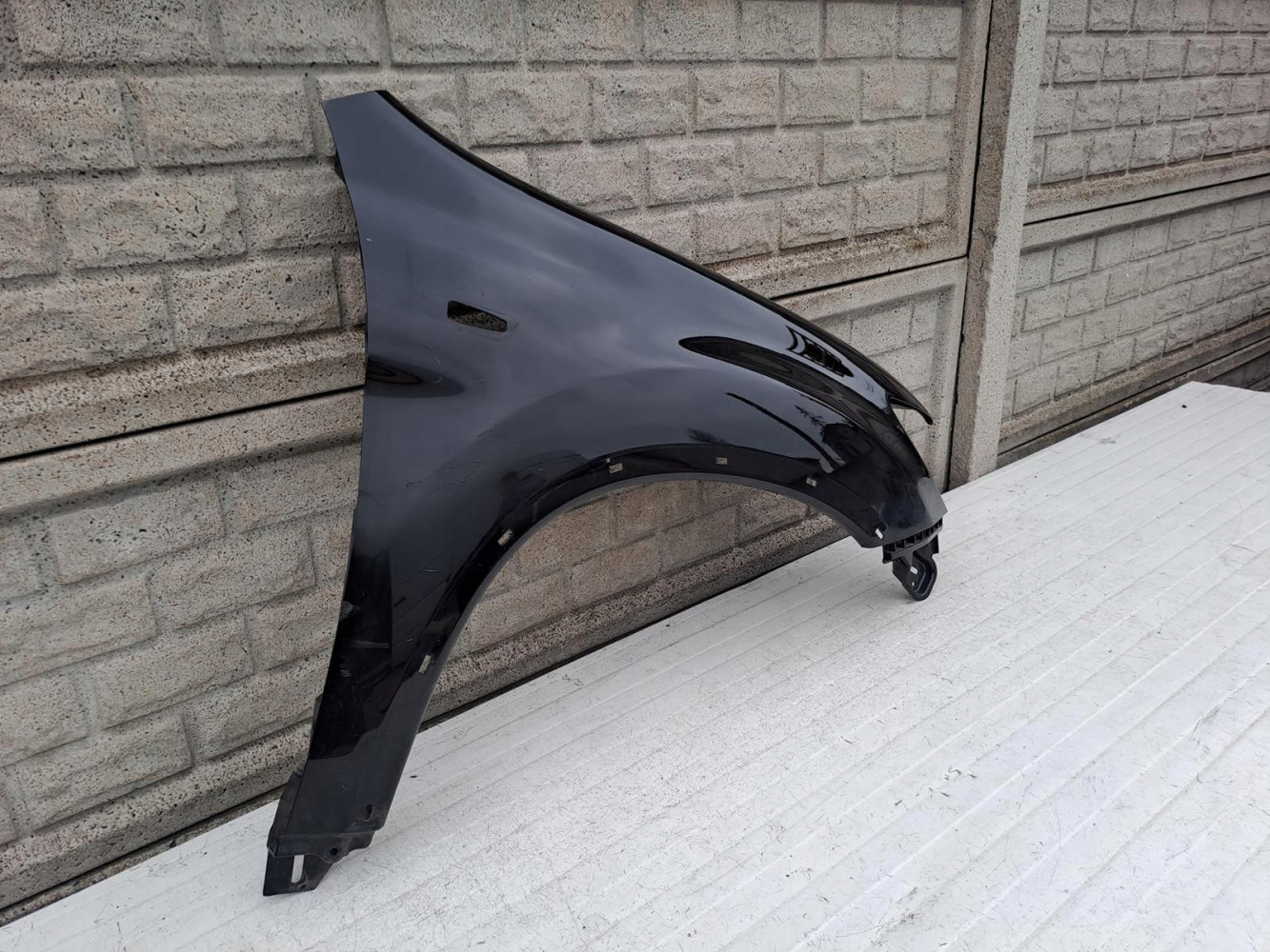 MITSUBISHI ASX 15-20 LIFT BŁOTNIK PRAWY PRZEDNI - (13590829217)